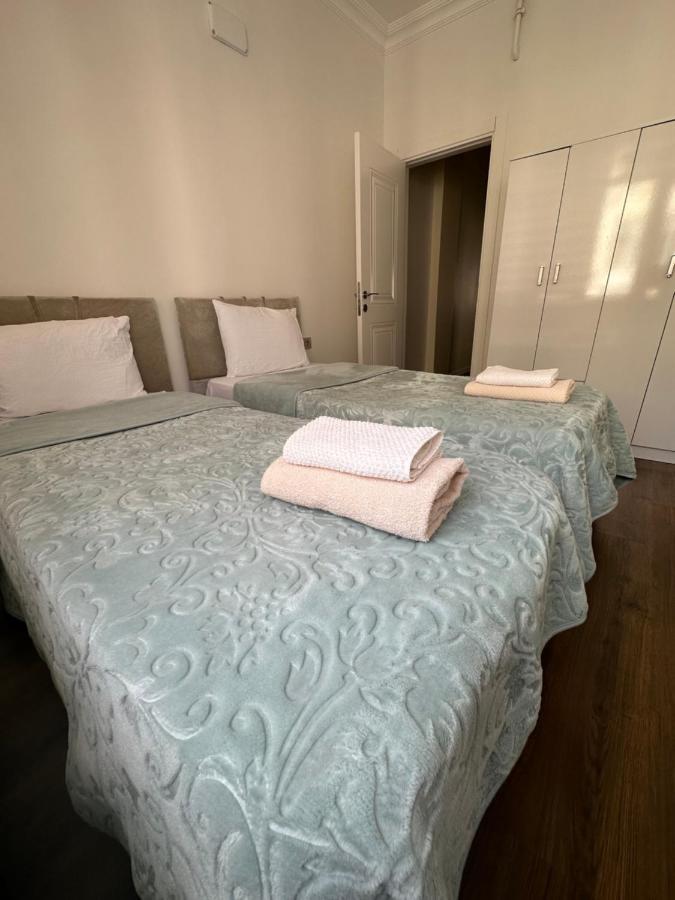 Center Of City In Besiktas 2 Plus 1 With 2 Bathroom And 3 Air Conditioner Istanbulská provincie Exteriér fotografie